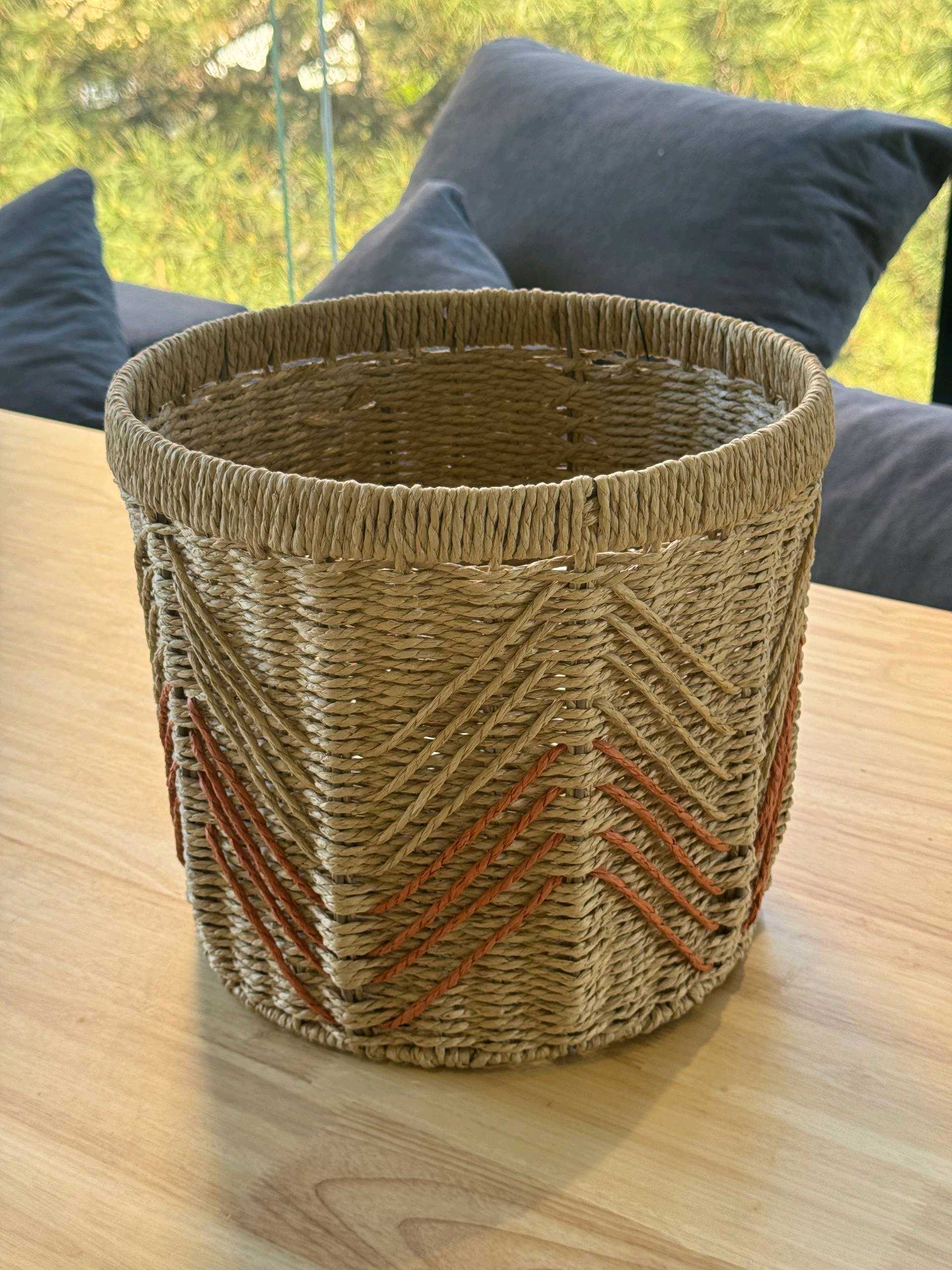 Плетеная корзина X-BS14M. Размер: 30 × 26 × 27 см