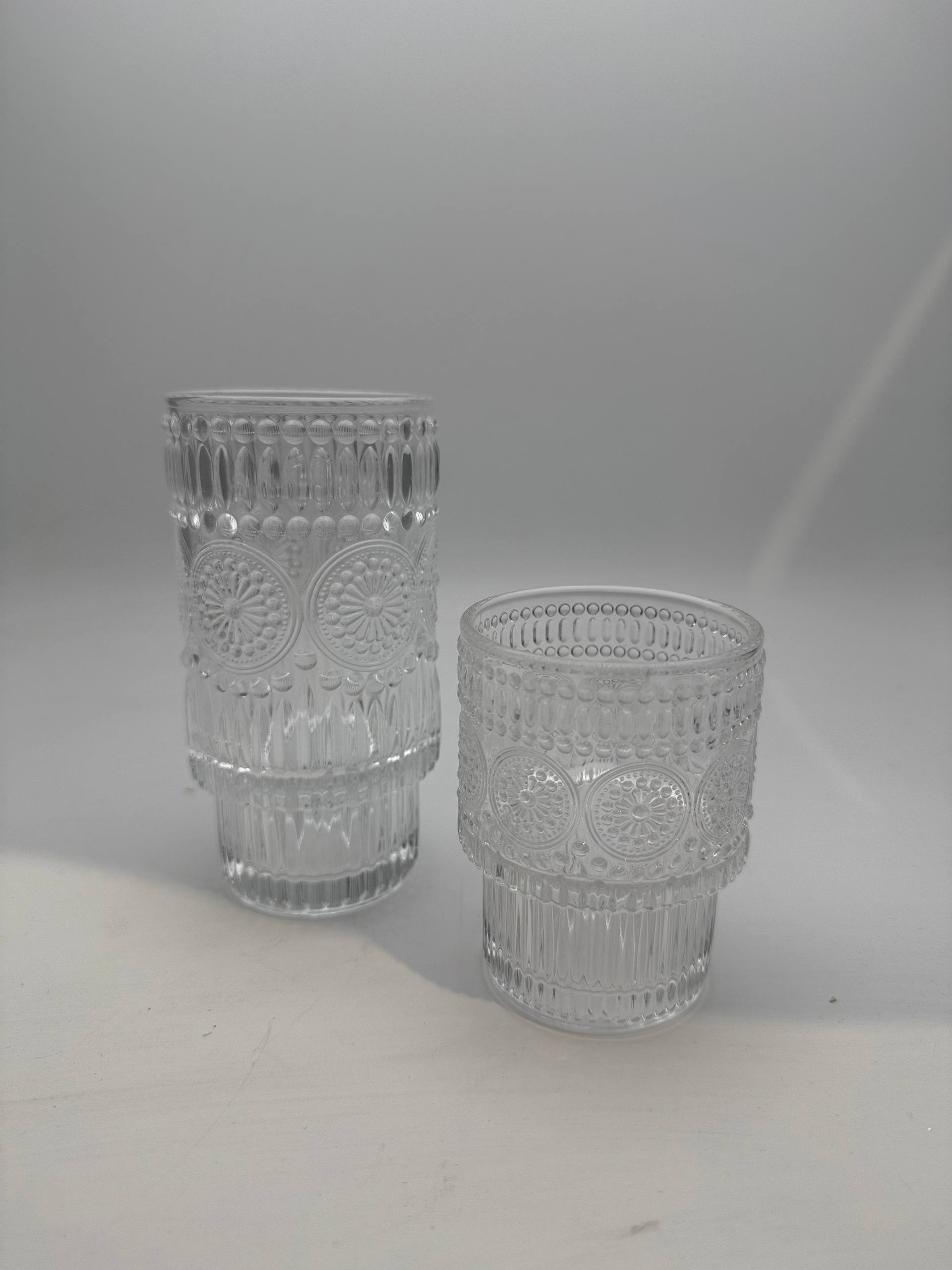 Небольшой стеклянный стакан с рельефным узором 150ml