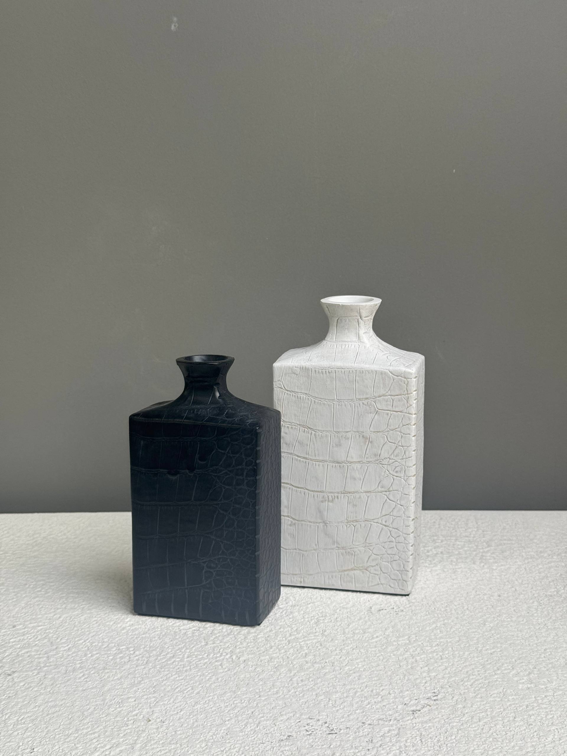 Декоративные вазы Croc Leather (Модель B) X-VASE9B