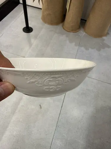 Bo'rtma naqshli chinni kosa (900ml)