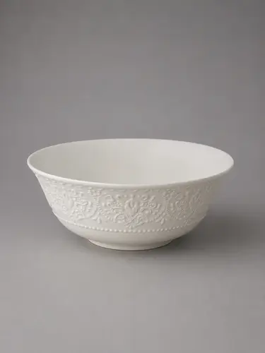 Reliefli 'ip' naqshli chuqur chinni likopcha. Eni 15 sm, chuqurligi 6.5 sm. Model X-CPL23D