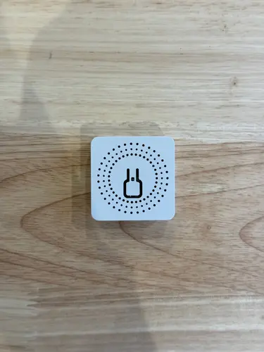 Aqlli WiFi va Zigbee rele (Tuya va Alisa)