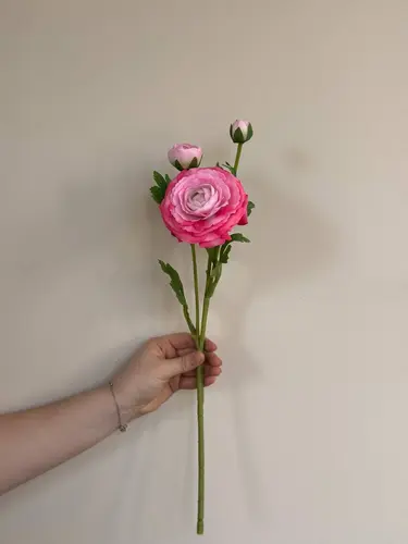 Ranunkulus real touch "Katrin", 3 gulchasi bilan. Model X-FL10